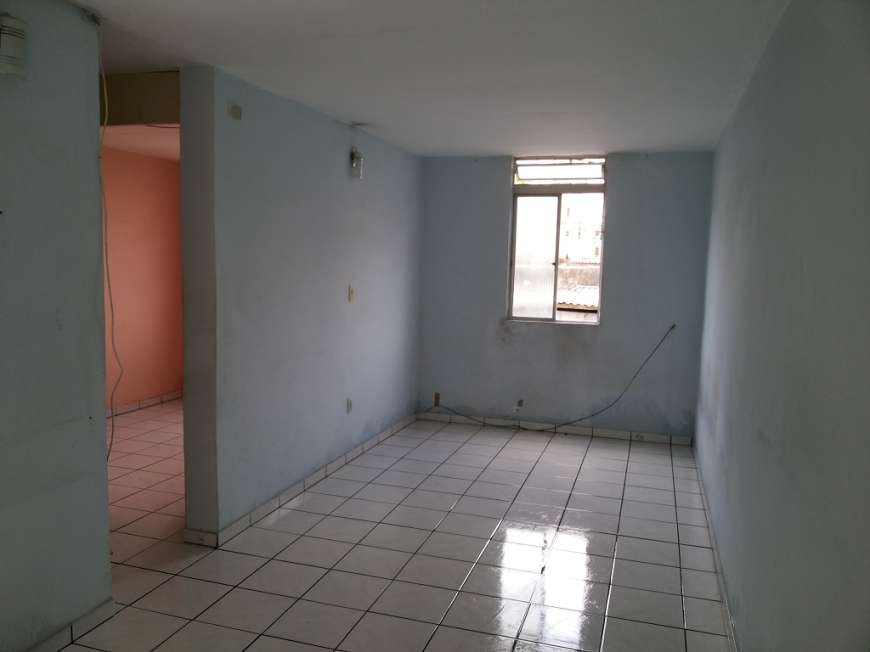 Apartamento com 1 Quarto à Venda, 34 m² por R$ 125.000 Cohab 5, Carapicuíba - SP