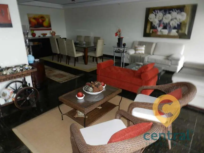 Apartamento com 3 Quartos à Venda, 280 m² por R$ 1.600.000 Rua Orlando Cardoso - Jardim Estoril IV, Bauru - SP