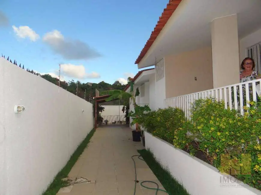 Casa de Condomínio com 3 Quartos à Venda, 420 m² por R$ 550.000 Pinheiro, Maceió - AL