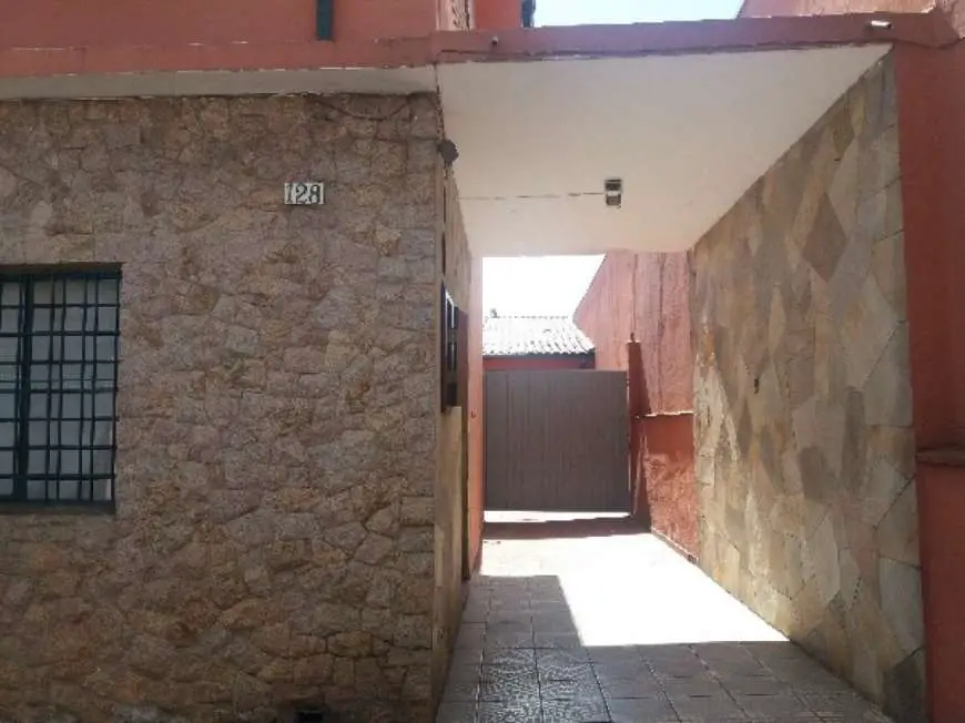 Sobrado com 2 Quartos para Alugar, 232 m² por R$ 3.500/Mês Santo Amaro, São Paulo - SP