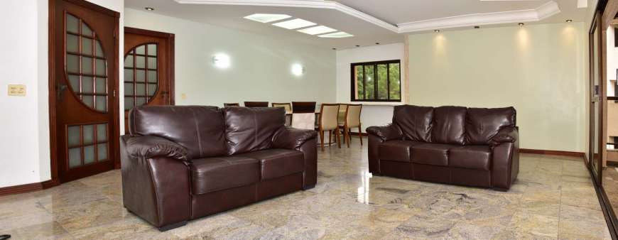 Apartamento com 4 Quartos à Venda, 176 m² por R$ 950.000 Avenida Dom Pedro I - Praia das Pitangueiras, Guarujá - SP