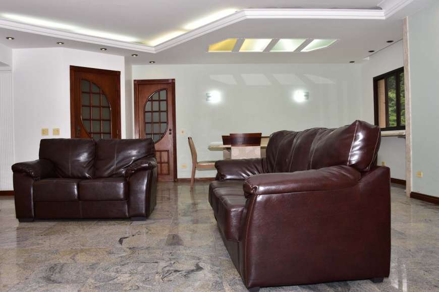 Apartamento com 4 Quartos à Venda, 176 m² por R$ 950.000 Avenida Dom Pedro I - Praia das Pitangueiras, Guarujá - SP