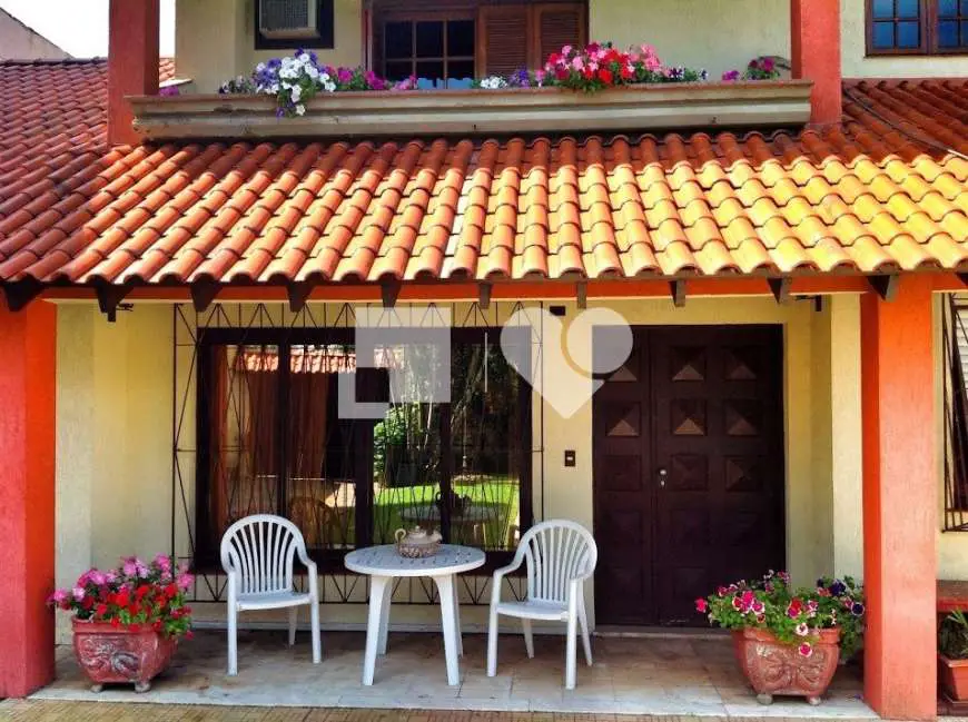 Casa com 3 Quartos para Alugar, 250 m² por R$ 5.000/Mês Rua Araguaia - Igara, Canoas - RS