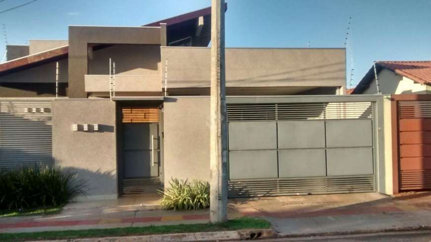 Casa com 3 Quartos à Venda, 150 m² por R$ 379.998 Avenida Marinês Souza Gomes - Parque Residencial Maria Aparecida Pedrossian, Campo Grande - MS