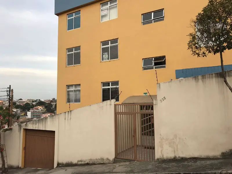 Apartamento com 3 Quartos para Alugar, 104 m² por R$ 1.300/Mês Aparecida, Belo Horizonte - MG