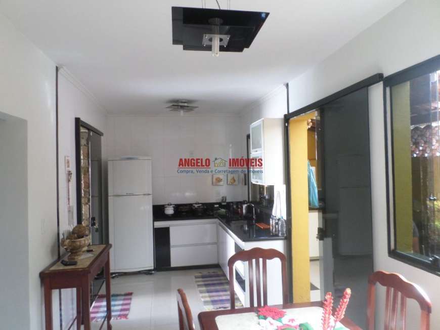 Casa de Condomínio com 4 Quartos à Venda, 120 m² por R$ 350.000 Rua do Cerrado - São João Batista, Belo Horizonte - MG