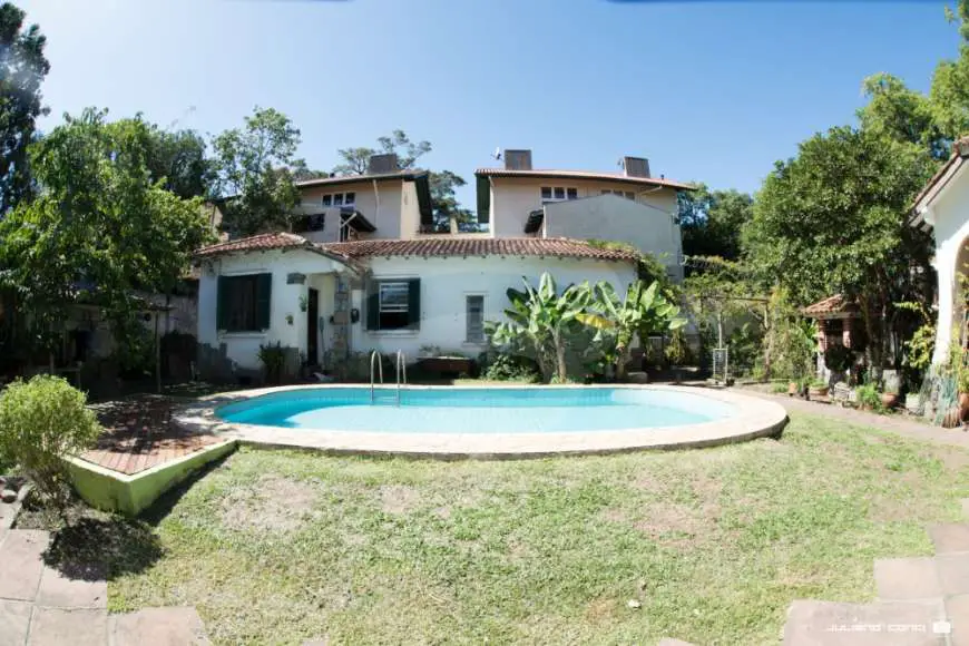 Casa com 4 Quartos para Alugar, 300 m² por R$ 6.500/Mês Ipanema, Porto Alegre - RS
