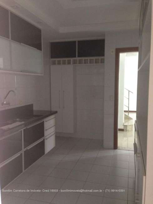 Casa de Condomínio com 3 Quartos para Alugar, 150 m² por R$ 3.400/Mês Centro, Lauro de Freitas - BA