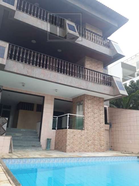 Casa com 6 Quartos à Venda, 600 m² por R$ 1.800.000 Jardim Guanabara, Rio de Janeiro - RJ