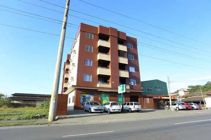 Apartamento com 2 Quartos para Alugar, 44 m² por R$ 800/Mês Iririú, Joinville - SC