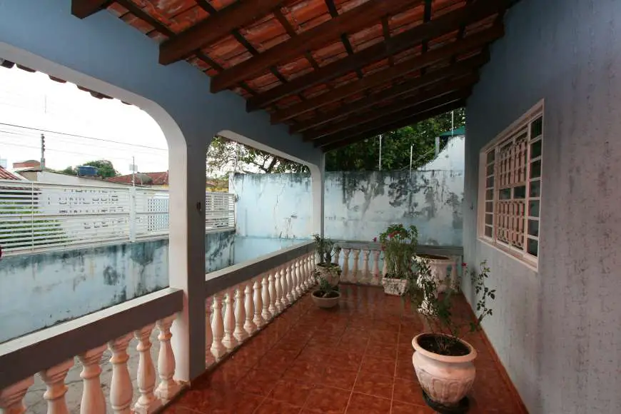 Casa com 3 Quartos à Venda, 120 m² por R$ 315.000 Avenida Brasil, 1115 - Jardim Independência , Cuiabá - MT