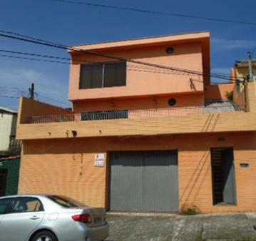 Sobrado com 3 Quartos para Alugar, 400 m² por R$ 2.800/Mês Vila Helena, Santo André - SP