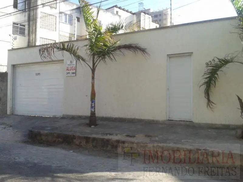 Lote/Terreno para Alugar por R$ 1.600/Mês Rua Pedro Machado, 925 - Damas, Fortaleza - CE
