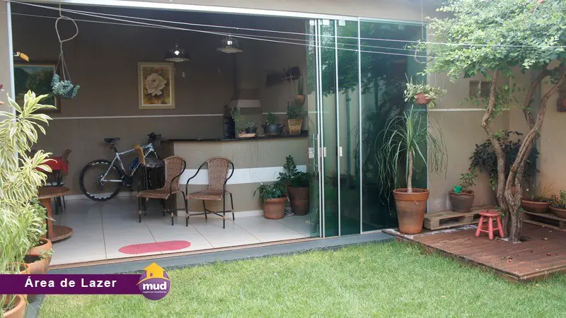 Casa com 3 Quartos à Venda, 150 m² por R$ 395.000 Parque Alvorada, Dourados - MS