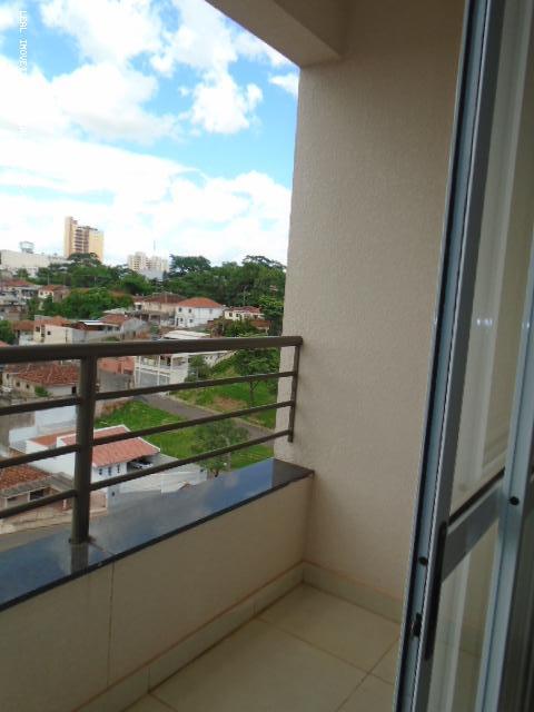 Apartamento com 2 Quartos para Alugar por R$ 1.000/Mês Vila Marina, Presidente Prudente - SP
