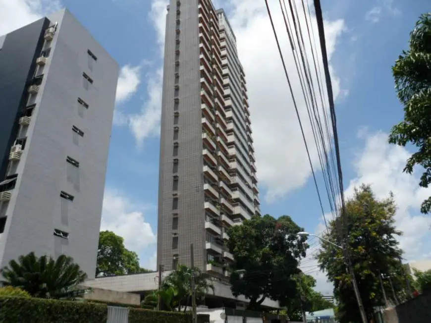 Apartamento com 3 Quartos para Alugar, 170 m² por R$ 2.500/Mês Santana, Recife - PE