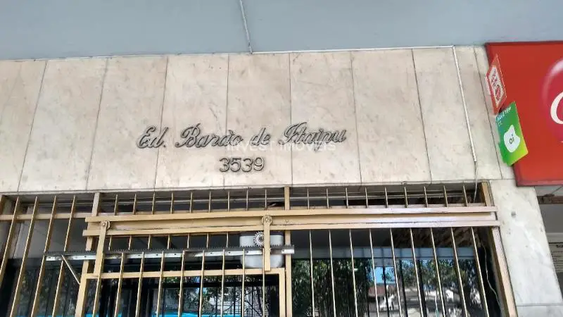 Kitnet com 1 Quarto à Venda por R$ 142.000 Avenida Barão do Rio Branco - Passos, Juiz de Fora - MG