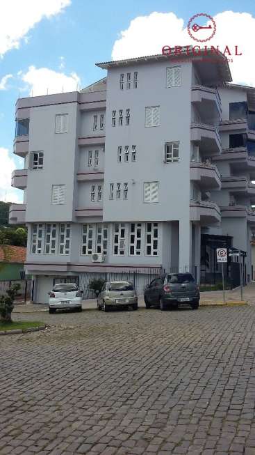 Apartamento com 3 Quartos à Venda, 326 m² por R$ 800.000 Rua José de Alencar - Centro, São Marcos - RS