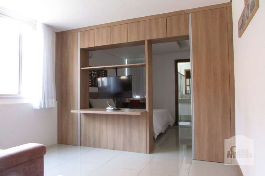 Apartamento com 1 Quarto para Alugar, 40 m² por R$ 1.900/Mês Rua Califórnia, 993 - Sion, Belo Horizonte - MG