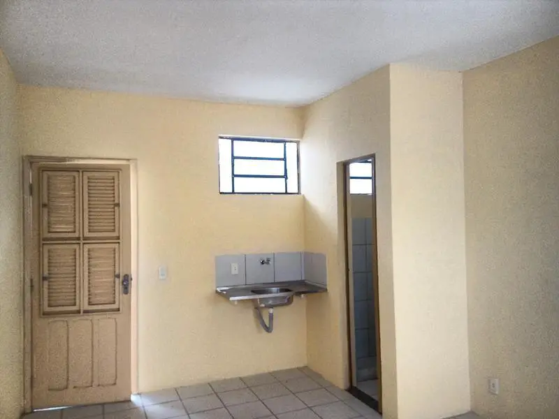 Kitnet com 1 Quarto para Alugar, 24 m² por R$ 600/Mês Rua Monsenhor Bruno, 1590 - Aldeota, Fortaleza - CE