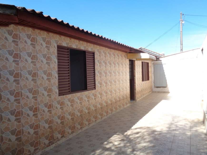 Casa para Alugar, 53 m² por R$ 590/Mês Rua Souza Dantas, 165 - Jardim Carvalho, Ponta Grossa - PR