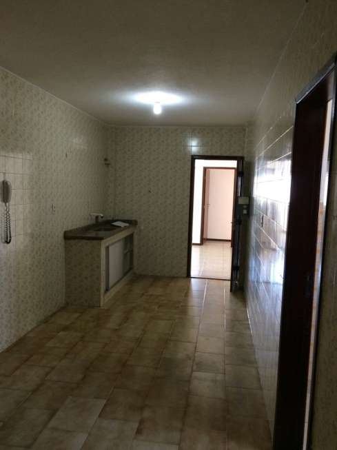 Apartamento com 3 Quartos para Alugar, 90 m² por R$ 1.000/Mês Rua Vereador Abreu Lima - Centro, Macaé - RJ