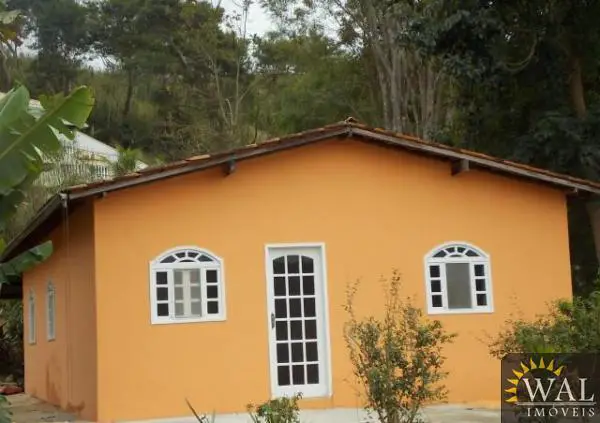 Casa com 3 Quartos à Venda, 85 m² por R$ 345.000 Rua Antônio Alves Affonso - Jardim L Ermitage, Juiz de Fora - MG