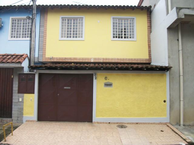 Casa com 3 Quartos à Venda, 70 m² por R$ 250.000 Vila Emil, Mesquita - RJ