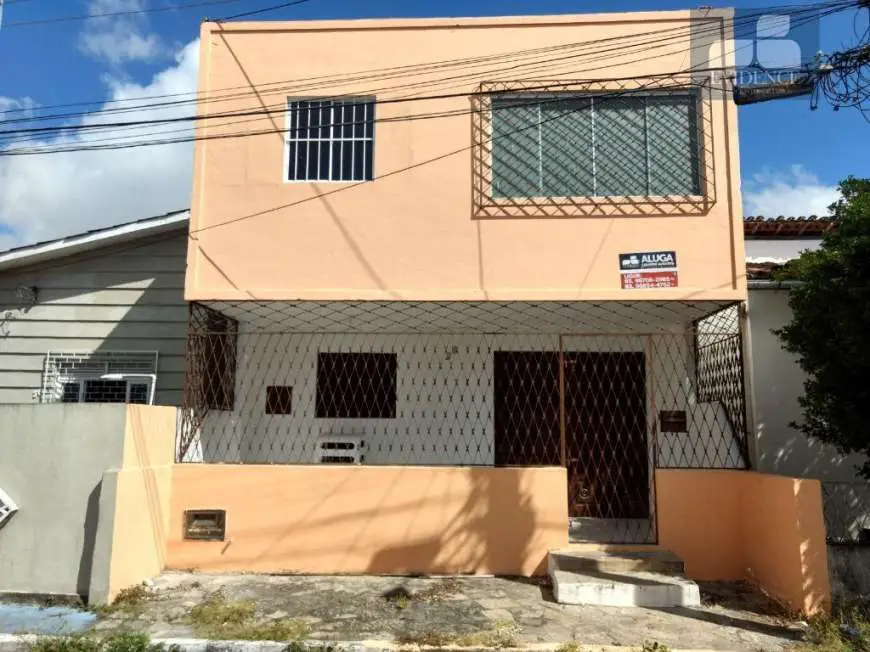 Casa com 5 Quartos para Alugar, 234 m² por R$ 1.000/Mês Avenida Senador João Lira, 200 - Jaguaribe, João Pessoa - PB