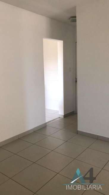 Apartamento com 3 Quartos para Alugar, 82 m² por R$ 850/Mês Rua Fátima Maria Chagas, 480 - Jabotiana, Aracaju - SE