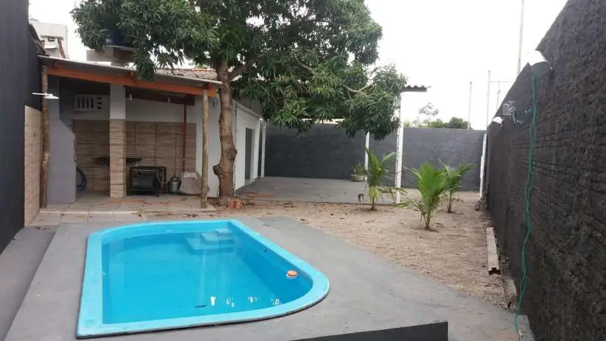 Casa com 1 Quarto à Venda, 75 m² por R$ 135.000 Jardim Imperial, Cuiabá - MT