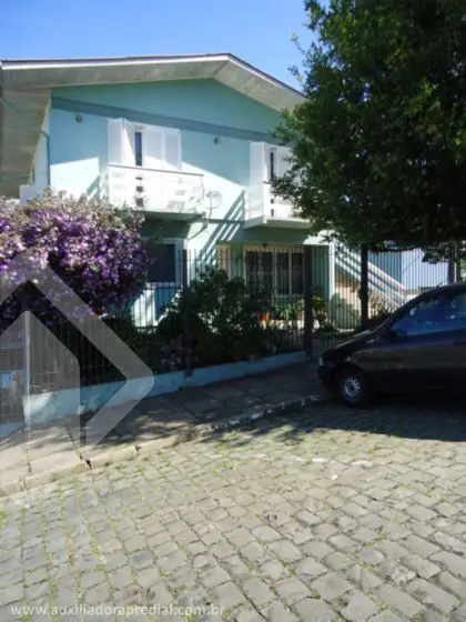 Casa com 7 Quartos à Venda, 327 m² por R$ 850.000 Rua Olávo Bilac, 1188 - São Bento, Bento Gonçalves - RS