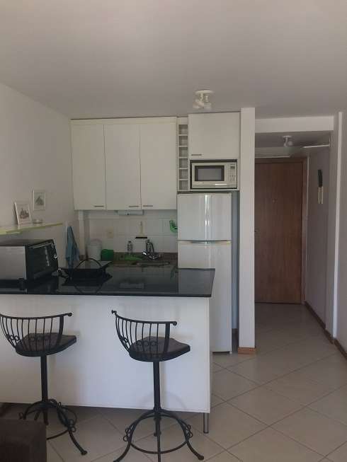Apartamento com 1 Quarto para Alugar, 35 m² por R$ 900/Mês Rua Flávio Pinto Severo, 100 - Itaipu, Niterói - RJ