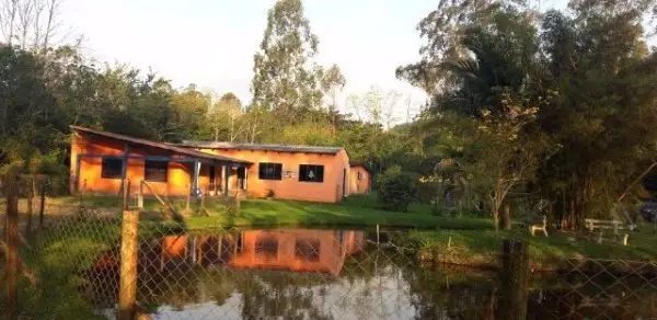 Chácara com 5 Quartos à Venda, 501 m² por R$ 850.000 Beco Passo da Taquara, 177 - Lageado, Porto Alegre - RS