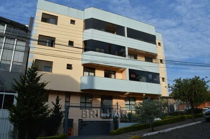 Apartamento com 3 Quartos à Venda, 100 m² por R$ 455.000 Rua Irmão Bonifácio, 220 - Sagrada Família, Caxias do Sul - RS