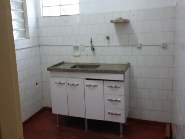 Casa com 1 Quarto para Alugar, 20 m² por R$ 1.000/Mês Conjunto Residencial Butantã, São Paulo - SP