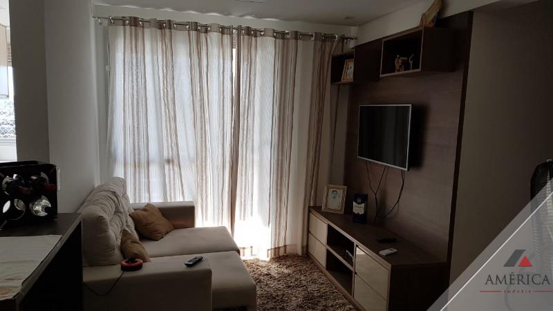 Apartamento com 3 Quartos à Venda por R$ 350.000 Jardim Califórnia, Cuiabá - MT