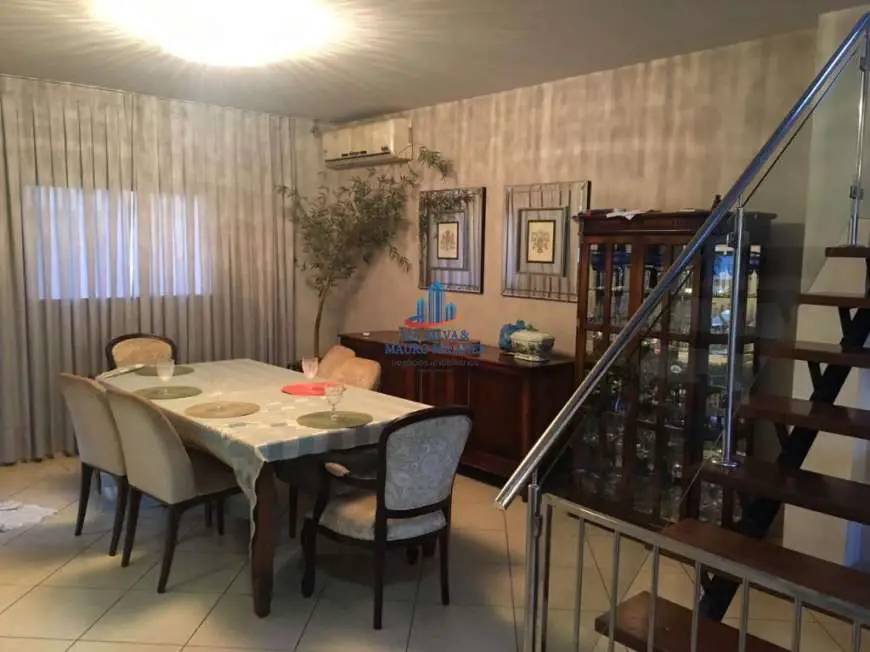 Casa de Condomínio com 4 Quartos para Alugar, 395 m² por R$ 4.200/Mês Avenida Rio de Janeiro, 4414 - Nova Porto Velho, Porto Velho - RO