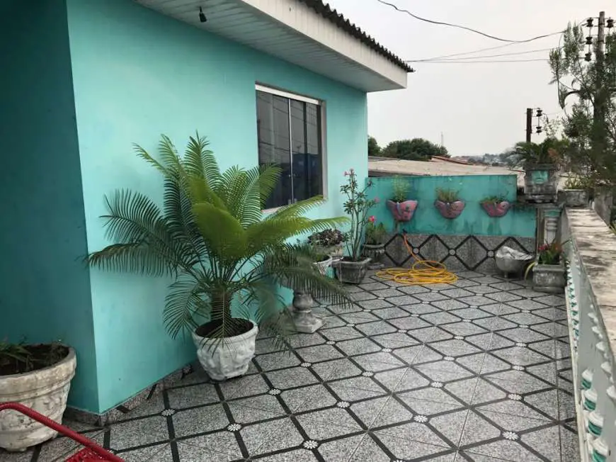 Casa com 6 Quartos à Venda, 240 m² por R$ 230.000 Novo Aleixo, Manaus - AM