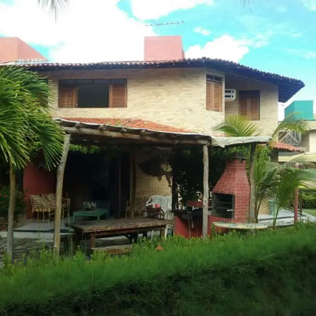 Casa com 5 Quartos à Venda por R$ 350.000 Lucena - PB