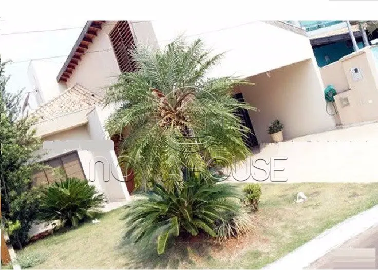 Casa de Condomínio com 3 Quartos à Venda, 125 m² por R$ 485.000 Jardim Leblon, Campo Grande - MS