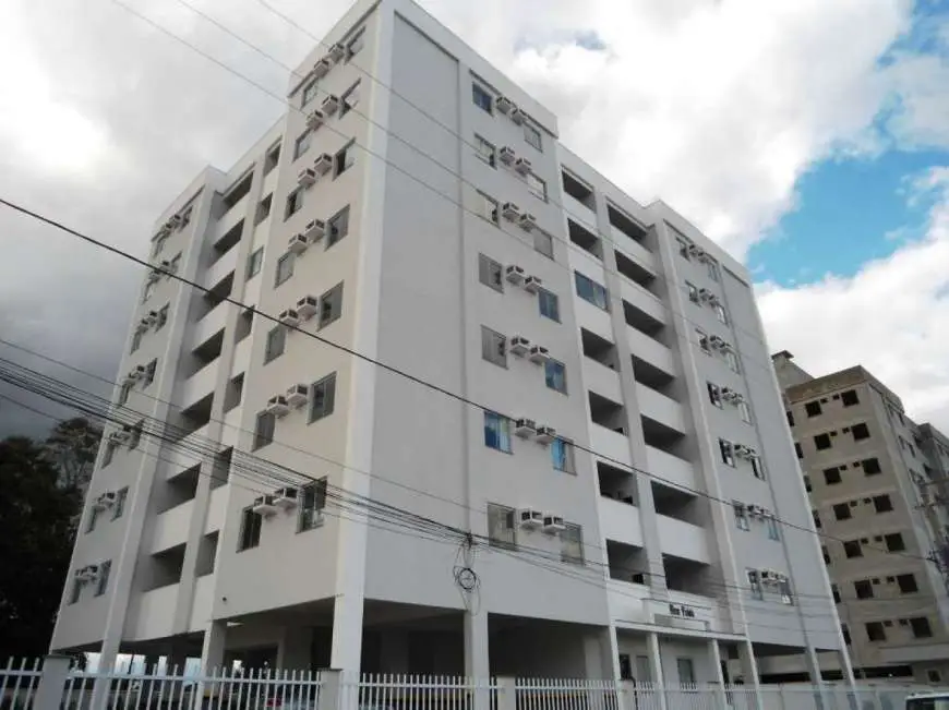 Apartamento com 2 Quartos para Alugar, 64 m² por R$ 650/Mês Rio Branco, Brusque - SC