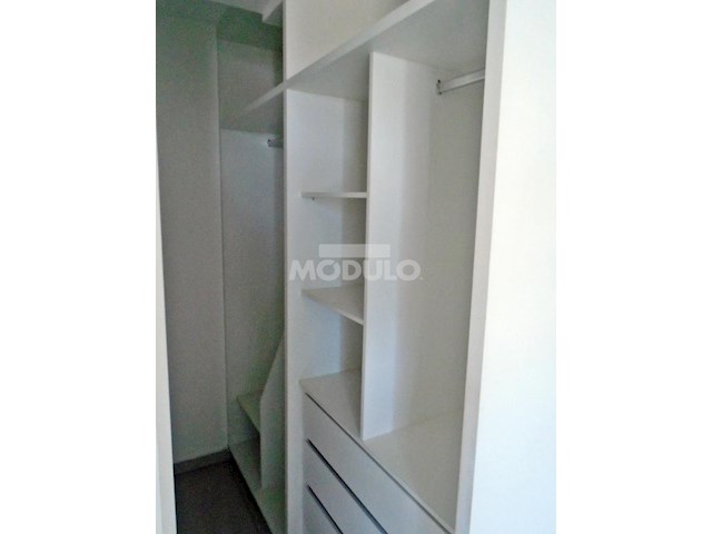 Apartamento com 2 Quartos para Alugar, 75 m² por R$ 1.500/Mês Lidice, Uberlândia - MG