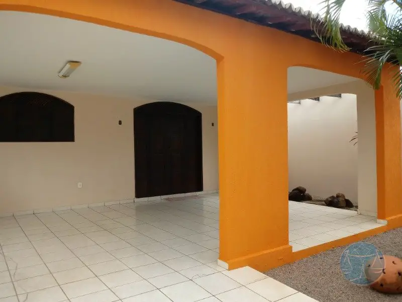Casa com 3 Quartos para Alugar, 150 m² por R$ 1.300/Mês Neópolis, Natal - RN