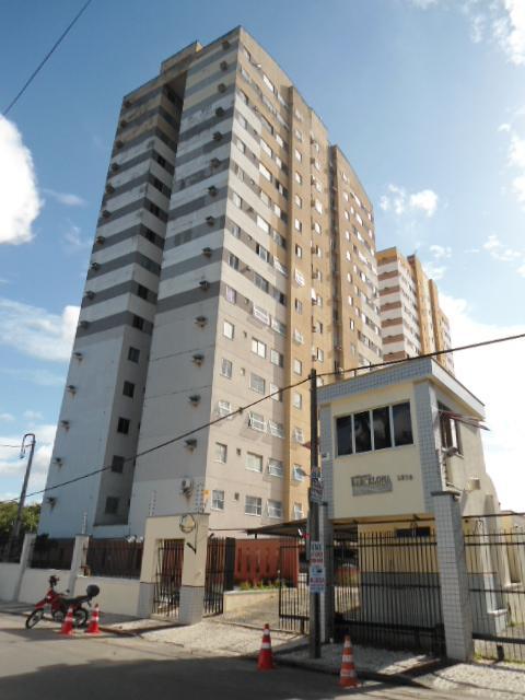 Apartamento com 3 Quartos à Venda, 53 m² por R$ 210.000 Jóquei Clube, Fortaleza - CE