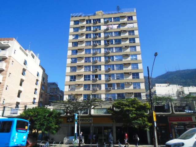 Apartamento com 3 Quartos para Alugar, 120 m² por R$ 3.500/Mês Rua Jardim Botânico, 728 - Jardim Botânico, Rio de Janeiro - RJ