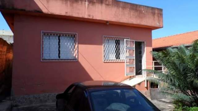 Casa com 5 Quartos à Venda, 180 m² por R$ 440.000 Rua Balneario, 77 - Ressaca, Contagem - MG