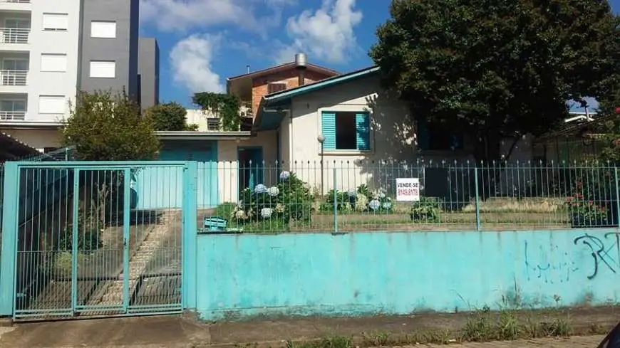 Casa com 3 Quartos à Venda, 146 m² por R$ 250.000 Rua Cantidio Ribeiro de Lima, 911 - Sao Caetano, Caxias do Sul - RS