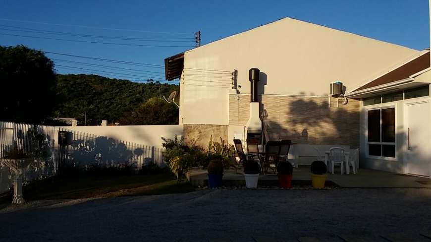 Flat com 6 Quartos à Venda, 260 m² por R$ 1.200.000 Avenida das Pitangueiras - Daniela, Florianópolis - SC