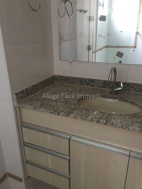 Apartamento com 3 Quartos para Alugar por R$ 1.400/Mês Avenida Barão do Rio Branco, 4625 - Centro, Juiz de Fora - MG